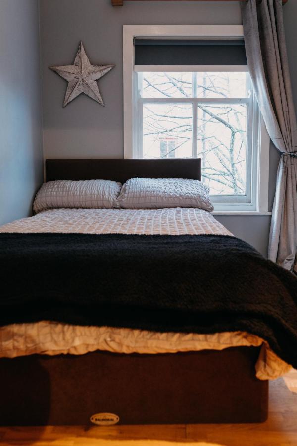 Self Catering 3 Bedroom Town House Hébergement de vacances *